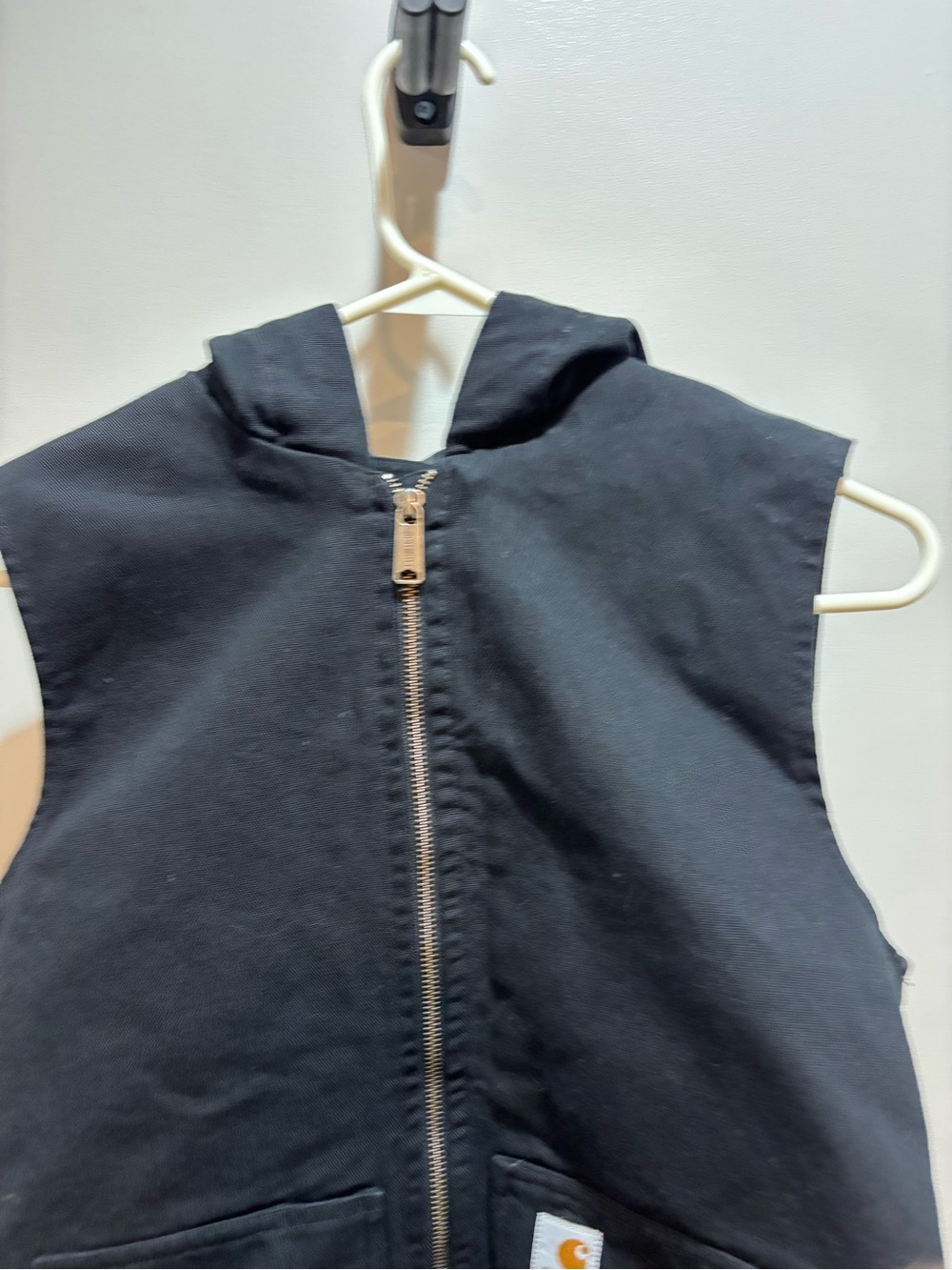 Carhartt Black Hooded Work Vest like New - Picture 3 of 13